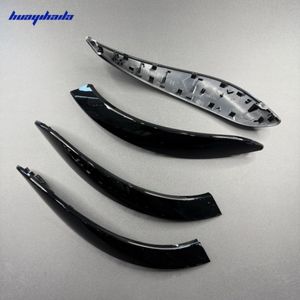 Copertura per maniglia interna in fibra di carbonio per BMW 3 serie 4 F30 F31 F32 F33 F34 F35 F36 F80 F82 F83 2013-2018 - Product Image 3