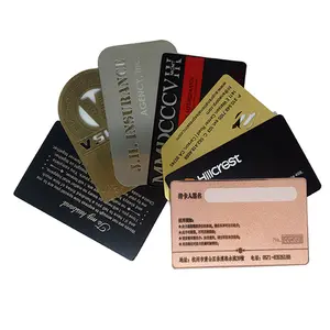 Tarjetas de visita de metal personalizadas de lujo grabadas con láser, color negro mate de china, raya magnética de acero inoxidable, oro rosa, espejo en blanco