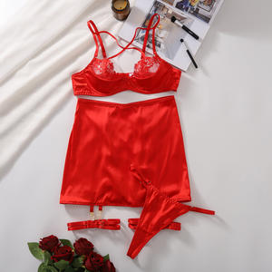 夏ヨーロッパと米国のクロスボーダー供給楽しい4ピースタイトな魔女の下着セットクロスストラップヒップスカート付き - Product Image 5