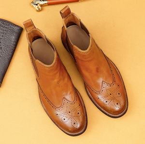 Mocasines de cuero hechos a mano de lujo para uso formal e informal. Cómodos y transpirables con parte superior de cuero suave. - Product Image 4