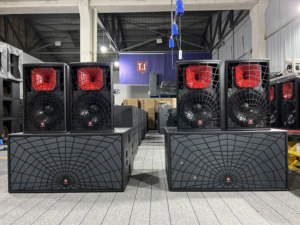 Duy Nhất 12 ''Nhà Máy Trực Tiếp Bán Cao Kết thúc Câu Lạc Bộ Hàng Đầu Ý Thiết Kế Điện <span class=keywords><strong>Pro</strong></span> Âm Thanh Hoạt Động Powered Loa <span class=keywords><strong>Pro</strong></span> Loa PA Loa - Product Image 5