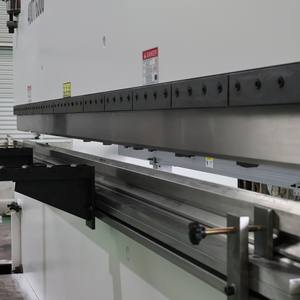 Prensa Plegadora Hidráulica CNC Nueva de Fábrica Hunsone WE67K, Máquina de Doblado Automática de 4+1 Ejes para Aluminio, Acero y Hierro - Product Image 3