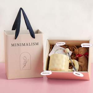 Ensemble de tasses en céramique personnalisées de luxe pour femmes, cadeau promotionnel créatif pour le bureau, le Nouvel An, les remerciements - Product Image 1