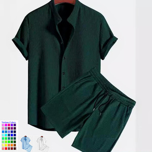Herren Casual Loose Strip Beach Wear 2-teiliger Cord anzug Atmungsaktives Hemd und Shorts Custom Wholesale Summer Shirts Set für Herren - Product Image 1