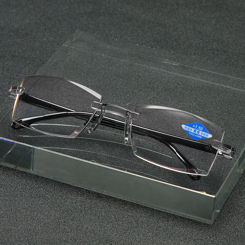 Hot Selling Trendy Designer Optics Chamfering Readers Glasses