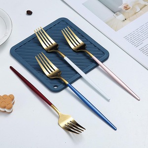 Ensemble de couverts en acier inoxydable de style européen, 24 pièces, finition miroir, avec <span class=keywords><strong>fourchette</strong></span>, <span class=keywords><strong>cuillère</strong></span>, <span class=keywords><strong>couteau</strong></span> (vert or) - Product Image 2