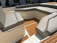 Catamaran à deux coques en fibre de verre de 6,8 m / 22 pieds, bateau de pêche en eau salée à console centrale, prêt pour moteur hors-bord, construction personnalisée en usine