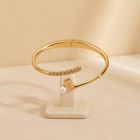 316L Edelstahl Offener Armreif für Damen 5 Stile Sport-Charm mit Zirkonia Golf Tennis Baseball 18K Goldton Wasserdicht