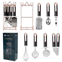 Ensemble d'accessoires de cuisine multifonctionnels pour la maison : support de rangement, fouet en fil métallique, ouvre-bouteille, filtre