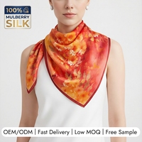 Foulard carré en soie de mûrier de grade 6A, motif floral aquarelle rouge-orange chaud, impression personnalisée, tombé soyeux, faible MOQ, OEM