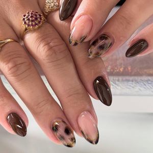 Faux ongles autocollants OEM 3D stéréo en feuille d'or, forme amande, imprimé écaille de tortue et léopard, style rétro automne-hiver, pour <span class=keywords><strong>manucure</strong></span> prête à poser - Product Image 2