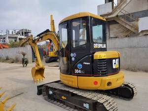 รถขุดขนาดเล็กมือสอง Caterpillar 304CR 303.5E 4 ตัน พร้อมเครื่องยนต์ เกียร์ และปั๊ม |   กะทัดรัดและคล่องตัว |   สำหรับฟาร์มและการจัดสวน - Product Image 3