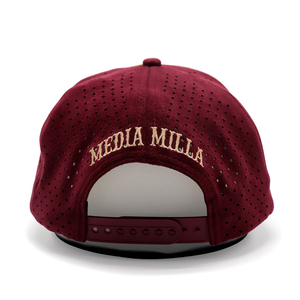 Oem Laser Cut khoan lỗ tùy chỉnh 7 bảng điều chỉnh vành phẳng thêu logo da lộn Snapback Mũ hat - Product Image 4