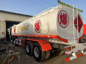 Tanque de Combustible Kate HOWO 371, Camión HOWO Sino 4*8, Sinotruk 371hp, Tanque de Gasolina de 10000 a 45000 Litros para Transporte de Energía - Product Image 3