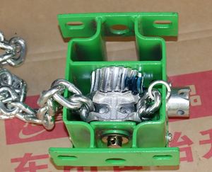 Support <span class=keywords><strong>de</strong></span> <span class=keywords><strong>roue</strong></span> <span class=keywords><strong>de</strong></span> <span class=keywords><strong>secours</strong></span> Offre Spéciale <span class=keywords><strong>pour</strong></span> remorques à cadre en aluminium - Product Image 6