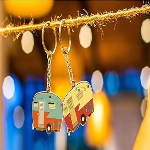Porte-clés en métal personnalisé pour camping-car, porte-clés Happy Camper pour couples, accessoires de camping, personnalisation de la marque, fabricant OEM ODM - Product Image 4