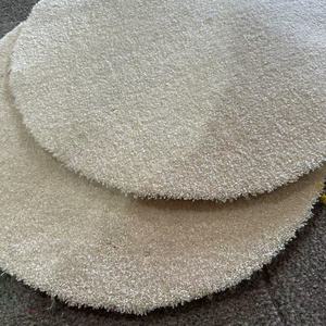 Rouleau de tapis moelleux et duveteux de 15 mm d'épaisseur, 100 % polypropylène, ignifuge, pour chambre à coucher, hôtel haut de gamme, taille personnalisée, couleur unie, mur à mur - Product Image 2