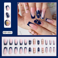 24 faux ongles en acrylique à pression pour Noël, motifs flocons de neige/nœuds, faux ongles à paillettes vertes et rouges pour femmes