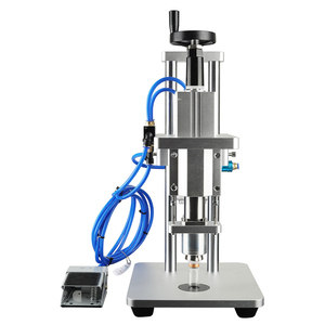 Machine de capsulage pneumatique semi-automatique pour bouteilles en verre avec bouchon en aluminium, parfums, cosmétiques, aliments, boissons, produits chimiques - Product Image 1