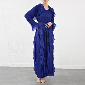 Abiti più venduti 2025: Elegante vestito a pieghe alla moda con scollo rotondo per <span class=keywords><strong>donne</strong></span> dell'Asia occidentale, abito a balze svasato - Product Image 4