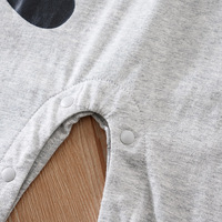 Producción en Pequeños Lotes, Ropa de Uso Diario para Bebés Felices: Conjuntos Cómodos para Bebés con Caras Sonrientes, Manga Larga