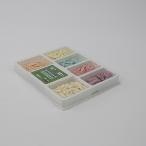 Cuñas Interdentales Dentales LK-801A de Madera para Rellenos, Uso Odontológico, 400 Unidades, Colores Surtidos - Product Image 3