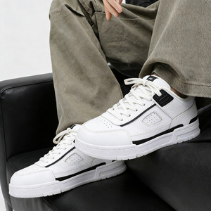 <span class=keywords><strong>Sneakers</strong></span> da Skate <span class=keywords><strong>Bianche</strong></span> alla Moda per Uomo, Suola Spessa, Scarpe Casual <span class=keywords><strong>Basse</strong></span> per Tutte le Stagioni - Product Image 4