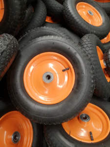 Nouvelle condition 4.8/4.00-8 <span class=keywords><strong>roue</strong></span> en <span class=keywords><strong>caoutchouc</strong></span> pneumatique gonflable de 16 pouces avec roulement à billes 400-8 pneus de brouette de chariot de bateau - Product Image 5