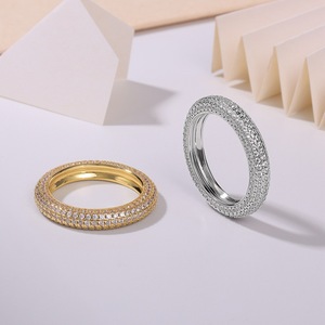 Anillo de banda cerrado de lujo para mujer, de plata de ley S925, con moissanita de círculo completo y doble fila pavimentada, apilable, de gran demanda 2026 - Product Image 4