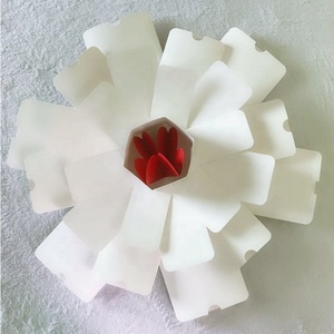 Boîte à surprise hexagonale multicouche créative pour la personnalisation de photos, idéale pour les anniversaires d'amoureux - Product Image 6