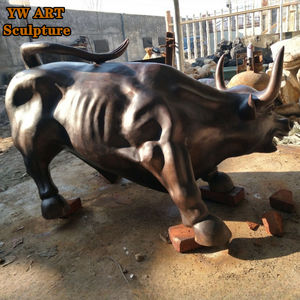 Gran tamaño famoso fundido amarillo dorado bolos verde New York Bull bronce Wall Street bronce latón Metal estatua de toro - Product Image 5