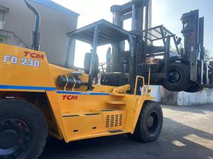 Professional <b>Used</b> TCM FD230 Diesel Forklift with Two Stage Mast Trusted by Importers & Heavy Contractors for Construction - Product Image 4