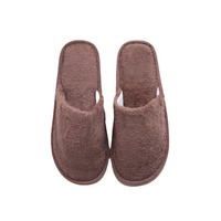 Nouvelles pantoufles d'intérieur classiques confortables en peluche pour l'automne et l'hiver, en EVA et coton, pour hommes et femmes, pour les couples