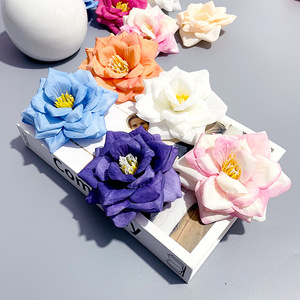 Flores Artificiales de Rosa de 9 cm de Diámetro, Accesorios para Bodas, Decoraciones para el Hogar - Product Image 1