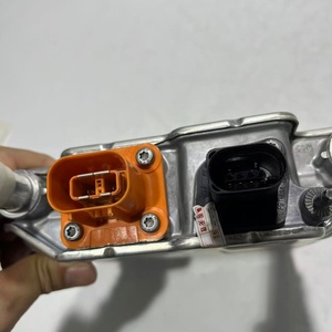 Chauffe-eau PTC pour <span class=keywords><strong>Land</strong></span> <span class=keywords><strong>Rover</strong></span> Range <span class=keywords><strong>Rover</strong></span> Sport P400 et Jaguar <span class=keywords><strong>Discovery</strong></span> <span class=keywords><strong>4</strong></span> - Product Image 6