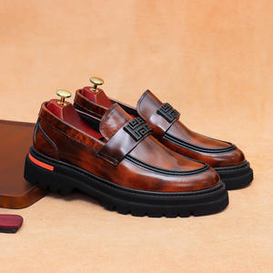 Nouvelle Tendance – Mocassins Homme en Cuir Véritable Brillant, Style Britannique Sportif Décontracté, Légers, Antidérapants et Isolants pour l'Automne - Product Image 3