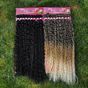Julianna Wholesale - Confezione da 9 Pezzi di <span class=keywords><strong>Extension</strong></span> per <span class=keywords><strong>Capelli</strong></span> Ricci Sintetici <span class=keywords><strong>Lunghi</strong></span> in Fibra Organica Bio Resistente al Calore - Product Image 1