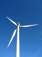 Éolienne horizontale Outevo W-300 30kW sans balais en acier, démarrage automatique, faible entretien pour villa et ferme