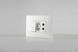 Enchufe de Pared Tipo N 16A para Brasil, Sudamérica, de Tamaño Pequeño, con Certificación CE, Clasificación IP21 - Product Image 3