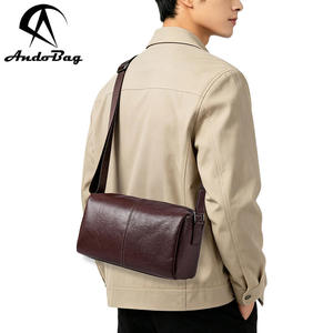 Sac bandoulière en cuir de vachette véritable AndoBag pour homme, sac messager décontracté pour homme, sac à main tendance pour le travail et les activités de plein air 6200 - Product Image 1