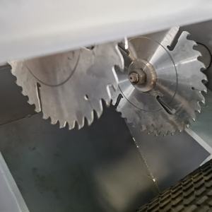 Heavy Duty Twin Blade Board Edger Máquina de sierra circular de corte de madera de gasolina móvil - Product Image 5