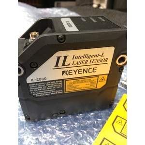 Capteur de déplacement laser Keyence IL-2000, portée 30 mm, longueur d'onde 850 nm, fabriqué au Japon - Product Image 1