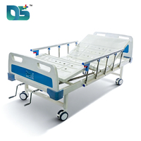 Lit d'hôpital médical manuel réglable à 2 fonctions avec panneau de tête en ABS, 2 manivelle, garde-corps relevables et roulettes