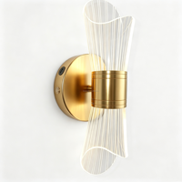Lampe murale moderne minimaliste en fer avec LED, télécommande, variateur d'intensité, rechargeable, en acrylique, sans câblage, pour une utilisation en chambre à coucher