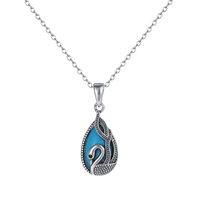 Collier avec pendentif en forme de larme en turquoise bleue naturelle en argent sterling 925 de Moyu Jewelry pour femmes