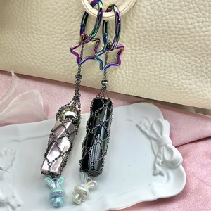 Porte-clés coloré en acier inoxydable pour femme, avec sac à rouge à lèvres en maille et pendentif lapin étoile - Product Image 1