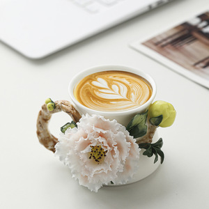 Taza de Cerámica Artesanal con Flores, Patrimonio Cultural Inmaterial, Elegante Taza para Café o Té, Regalo de Cumpleaños o Festividades para Mujeres y Madres - Product Image 3