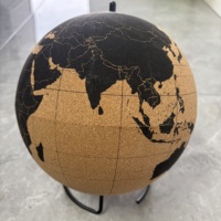 Globe terrestre rotatif à 360° en liège naturel fait main DINGYE, écologique, avec marqueur de voyage, outil éducatif pour la maison