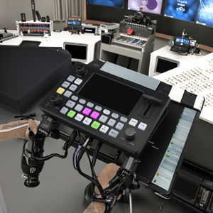 Commutateur vidéo EZOLEN à cinq voies PGM PVW avec commande T-Bar, bouton à bascule, menu, pour la diffusion en direct, prend en charge jusqu'à deux niveaux pour les conférences - Product Image 2