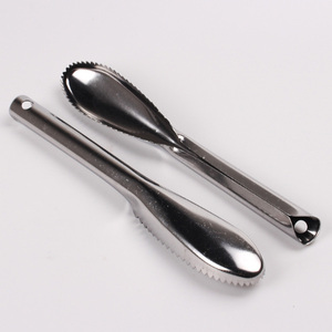 Écailleur à poisson double rangée en acier inoxydable créatif, outil de cuisine multifonctionnel, éliminateur d'écailles de poisson - Product Image 3